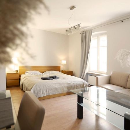 By The River And City Center - Comfortable Rooms Wrocław Eksteriør billede