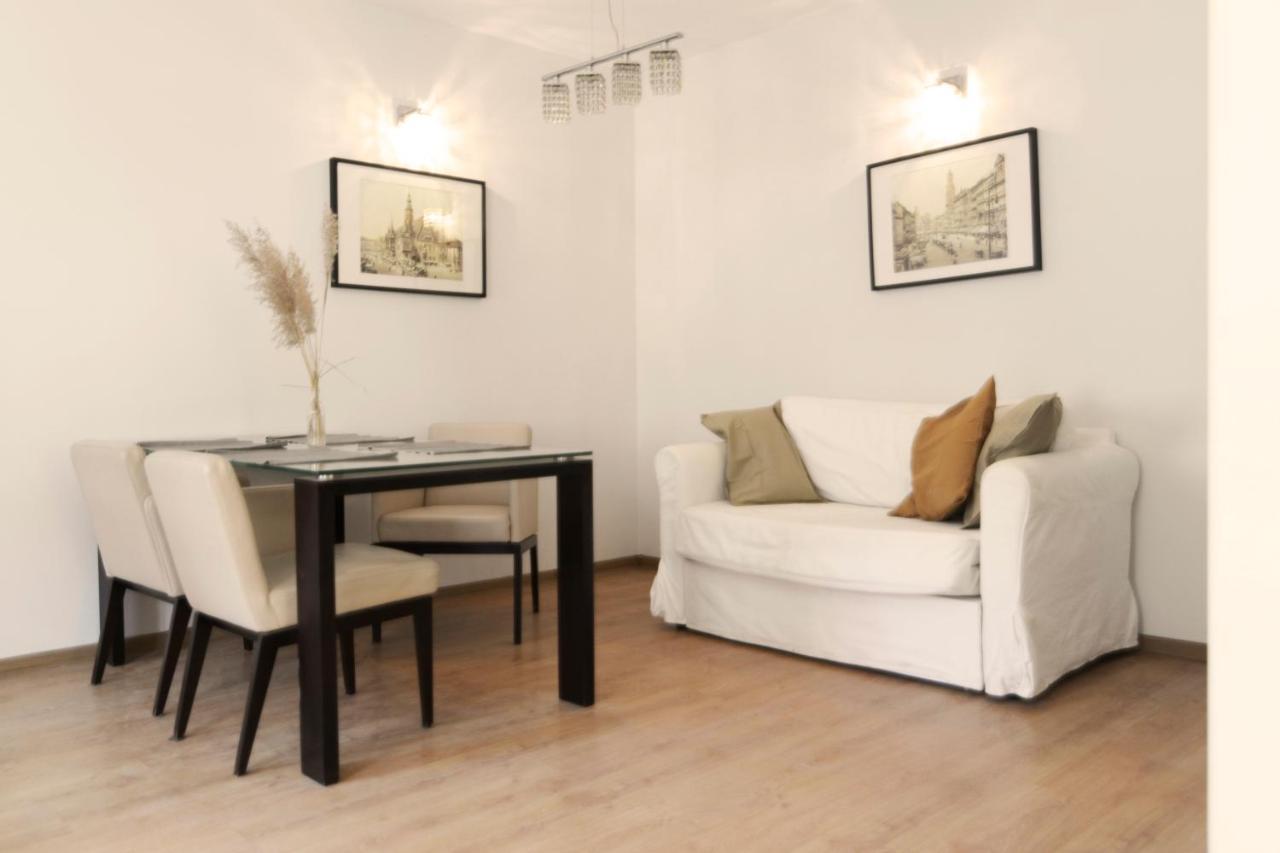 By The River And City Center - Comfortable Rooms Wrocław Eksteriør billede